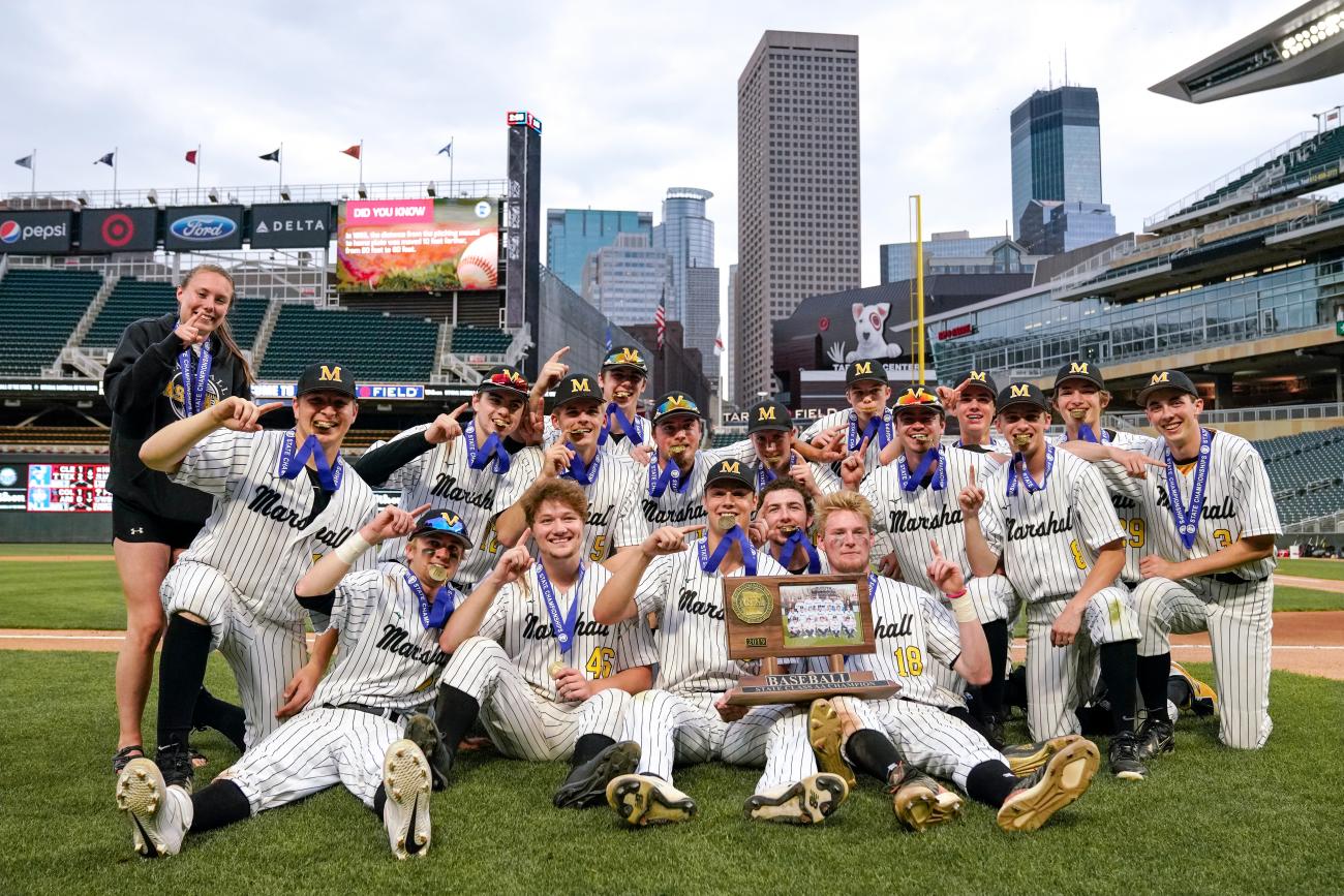 Marshall School, Duluth Hilltoppers Baseball State Championship Team Photo