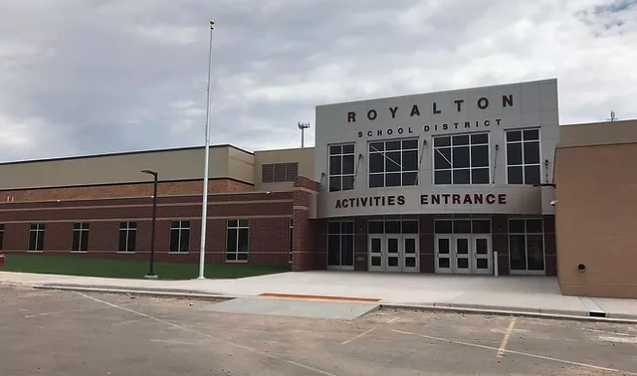 Royalton Activities Entrance