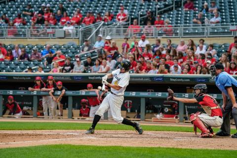 Marshall School, Duluth Hilltoppers Baseball Team CS at State