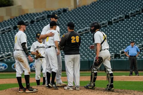 Marshall School, Duluth Hilltoppers Baseball Team Relief