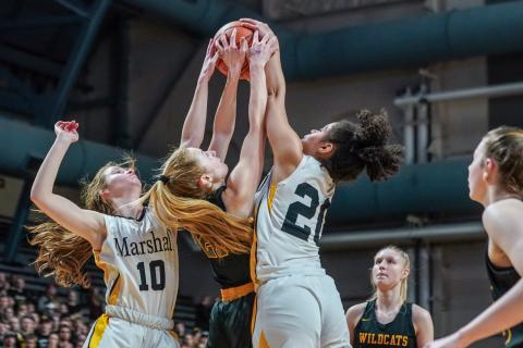 Marshall School, Duluth Hilltoppers Girls' Basketball Team Block at State