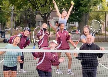 Roosevelt Girls Tennis